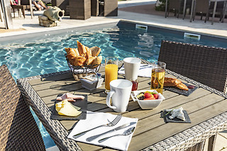 Séjour pour 2 à l'Élégance Suites Hôtel**** au Bois-Plage-en-Ré (17)
