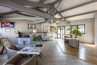 Séjour pour 2 à l'Élégance Suites Hôtel**** au Bois-Plage-en-Ré (17)