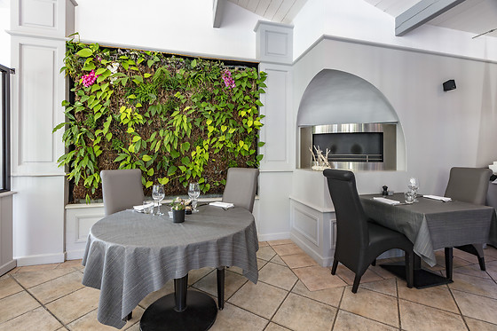 Séjour pour 2 à l'Élégance Suites Hôtel**** au Bois-Plage-en-Ré (17)