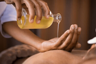 Massage Abhyanga à Paris 19ème