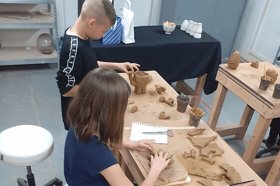 Atelier modelage de Céramique à Corseul près de Dinan (22)