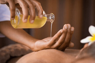 Massage aux huiles chez Therapieonaturel à Toulouse (31)