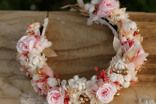 Atelier création d'une couronne de fleurs séchées à Paris 2ème