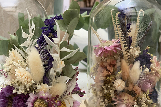 Atelier composition florale sous cloche à Meudon (92)