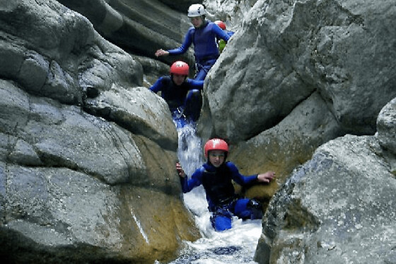 Canyoning dans les Gorges du Loup à Gourdon (06)