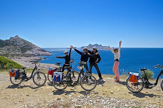 Balade guidée dans les Calanques de Marseille à vélo électrique