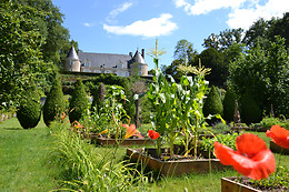 Hostellerie Château de Pray
