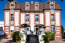 Villa Victoria