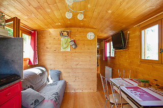 Un séjour en famille à La Roulotte d'Heïdi à La Thuile (73)