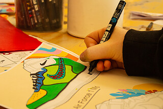 Atelier de customisation d'une paire de sneakers - Penstyle shoes & stuff - Bordeaux (33)