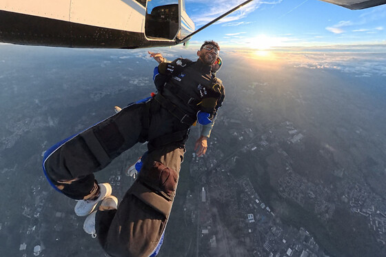 Saut en parachute tandem avec photo - 2dive - Le Mans (72)