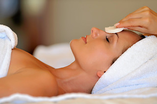 Une consultation beauté, un soin du visage purifiant et une remise en beauté à l'Institut Guinot Saint-Jean-de-Luz (64)