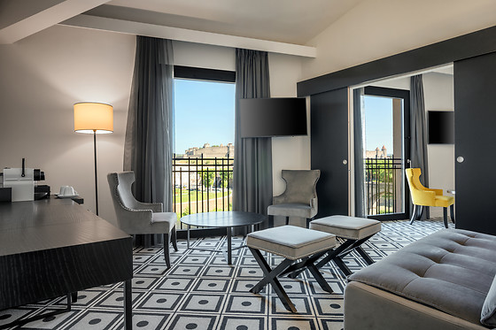 Séjour bien-être pour 2 à l'Hôtel du Roi & Spa by Sowell Collection à Carcassonne (11)