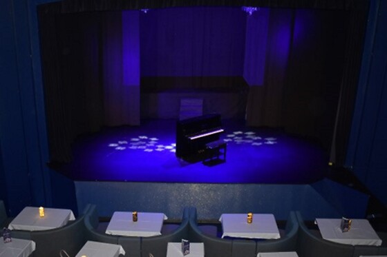 Cabaret-Théâtre L’étoile bleue - photo 11