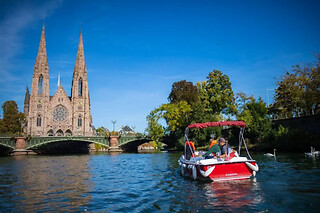 Une location de bateau électrique sans permis en groupe - Marin D'Eau Douce - Strasbourg (67)