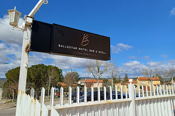 BALLESTAR HOTEL BAR & GRILL - photo 5