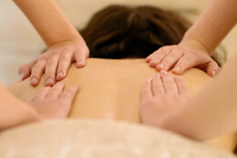 Emiline | Massage | Bien-Être