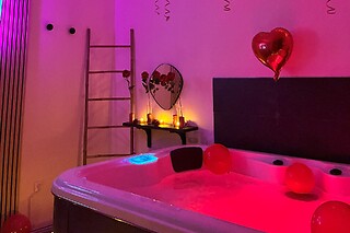 Une séance de spa capillaire chez TH INSTITUT SPA à Roissy-en-Brie (77)
