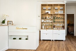 Naturoderma