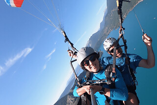 Vol en Parapente au-dessus du lac d'Annecy (74) - Vol ascendance - Poids max : 90kg