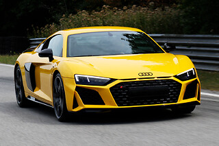 Pilotage Audi R8 V10 (5 tours) sur le Circuit compétition de Nogaro (3.6km)