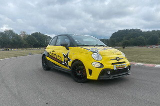 Stage de Pilotage Enfant en Fiat 500 à Dreux (28) - Fiat Abarth 500 Competizione- 10 Tours