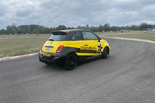Stage de Pilotage Enfant en Fiat 500 à Toulouse (31) - Fiat Abarth 500 Competizione - 2 Tours