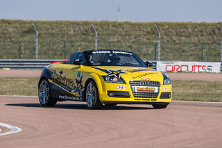 Stage de Pilotage Enfant à Alès (30) - Audi TT roadster - 10  Tours