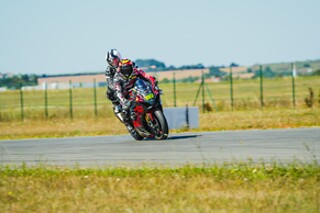 Un baptême en passager de moto hypersport pour deux - 2Ride Baptême -  Arnos (64)