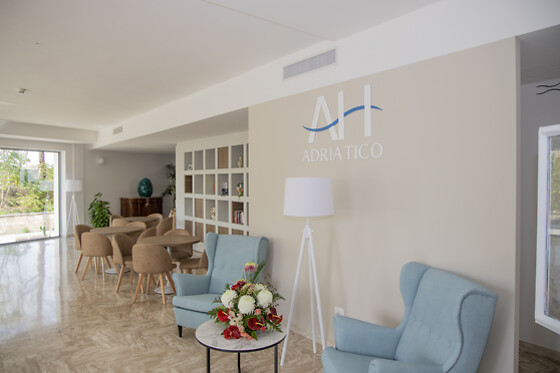 Hotel Adriatico - photo 4