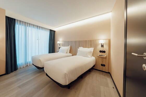 Online Booking EPS - photo 0