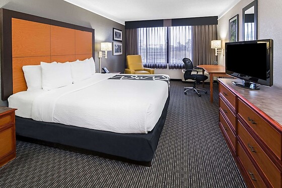 Online Booking EPS - photo 1