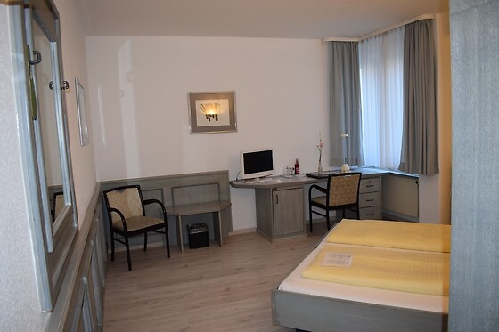 Online Booking EPS - photo 0