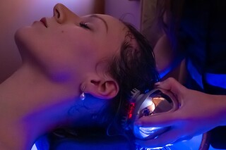 Une séance de head spa chez Krystale Esthétique à La Chapelle-sur-Erdre (44)