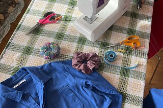 Atelier d'upcycling de vêtements pour deux - SALÉ Collections - Marseille (13)