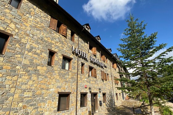 APARTAMENTOS SOLANA, HOTEL TAULL & ROMANIC - photo 8