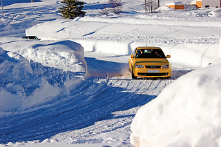 Conduite sur glace - Circuit de l'Éclose - Huez (38)