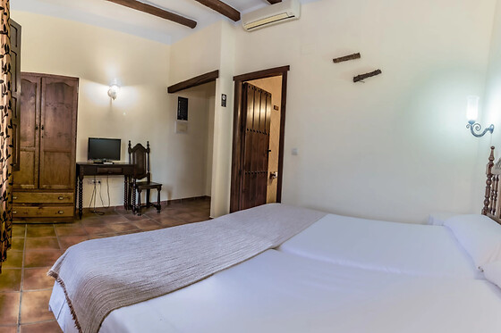 HOTEL RURAL JUYPE TIERRALLANA - photo 4