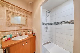 Institut & Spa Perles de Beauté / Appartement Jasmin