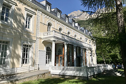 HOTEL RESORT BALNEARIO DE PANTICOSA
