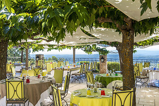 Un séjour gourmand en duo à La Bastide de Tourtour Hôtel et Spa à Tourtour (83)
