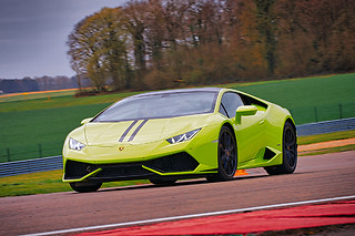 Découverte Lamborghini Huracan (5 tours) sur le Circuit d'essai de Montlhéry (91)