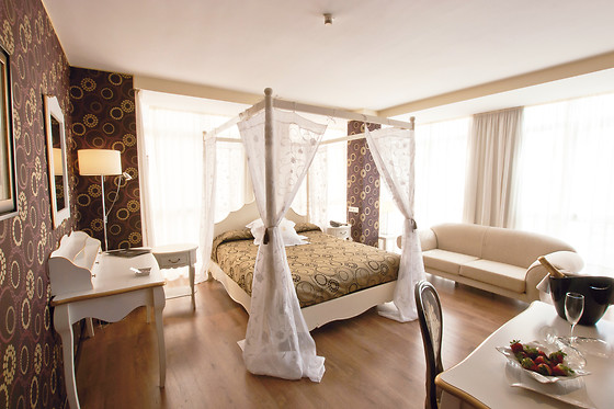 HOTEL LOS BRASEROS CENTRO - photo 11