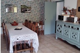 GITES DE DOUCH