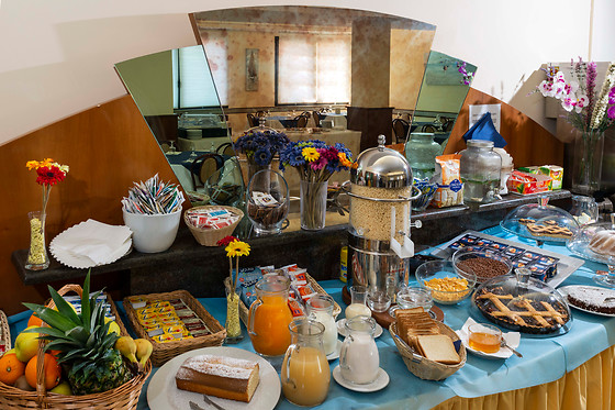 Hotel Petrarca - photo 5