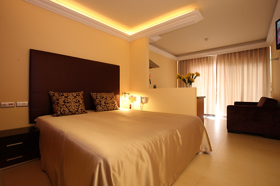 Hotel Apartamentos Baía Brava - photo 2