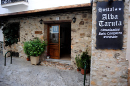 HOSTAL ALBA TARUTA