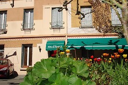 Adonis Hôtel de Provence