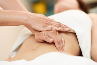 Massage Chi Nei Tsang du ventre à Paris 17ème