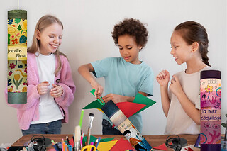 Atelier enfant création d'une lampe fleur à Paris 6ème